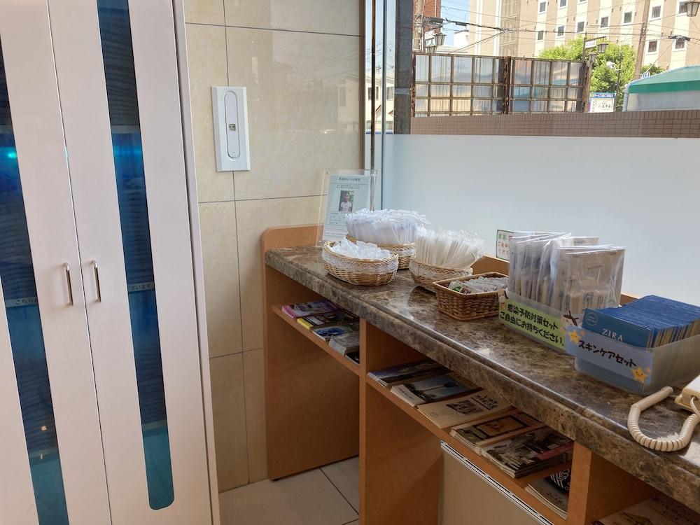 Toyoko Inn Iwaki Ekimae Extérieur photo